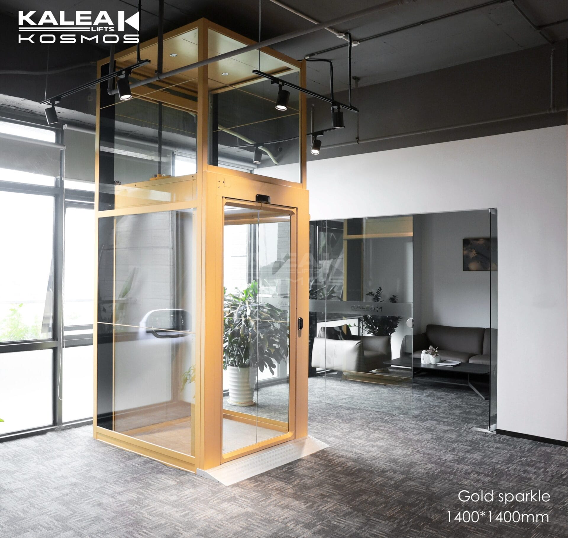 A brand new X80 limited pro in Kalea Guangzhou showroom.A perfect combination of gold and white. scaled