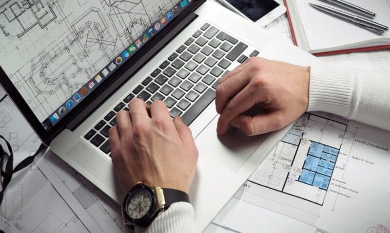 laptop-man