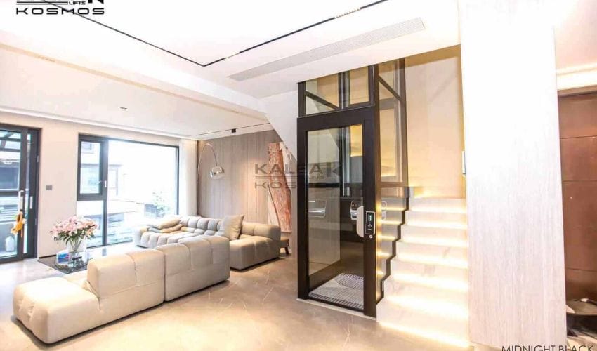 kalea_lift_middle_of_stair01 (3)