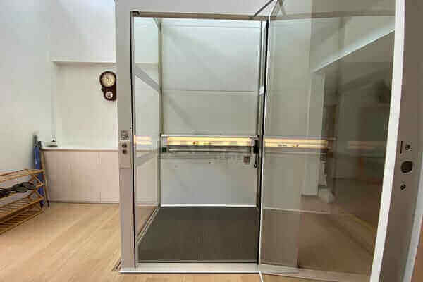6 mrkusol kalea lift home elevatorkalea 1100×1500 ral9016 kate11