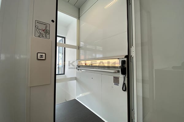 6 Mr.Kusol kalea lift home elevatorkalea 1100x1500 RAL9016 kate17