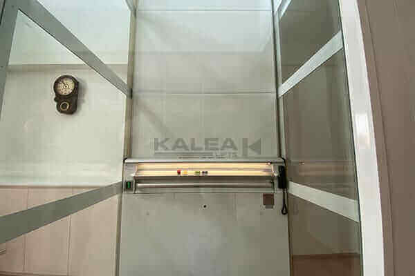 6 mrkusol kalea lift home elevatorkalea 1100×1500 ral9016 kate20