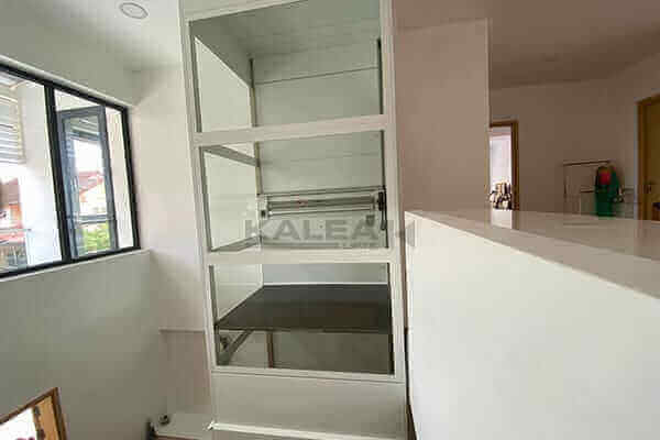 6 Mr.Kusol kalea lift home elevatorkalea 1100x1500 RAL9016 kate8