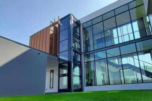 ตัวอย่างลิฟท์บ้านรุ่น KOSMOS ติดลิฟท์นอกบ้าน e1712718744979 ตัวอย่างลิฟท์บ้านรุ่น KOSMOS ติดลิฟท์นอกบ้าน e1712718744979