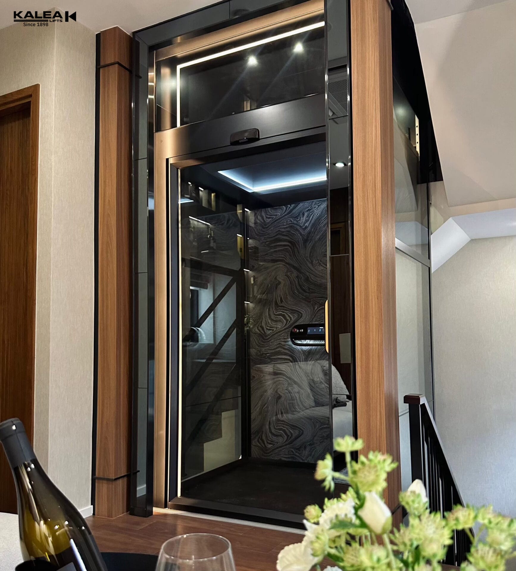 Kalea lift X80 p home elevator 2 Kalea lift X80 p home elevator 2