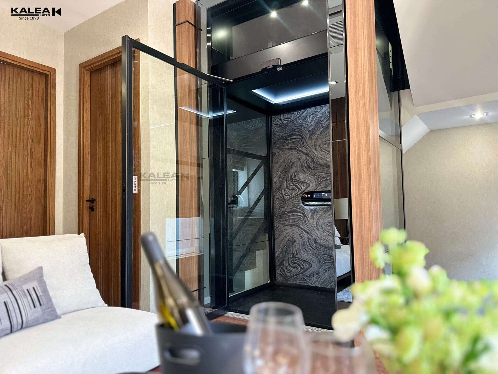 Kalea lift X80 p home elevator 4 Kalea lift X80 p home elevator 4