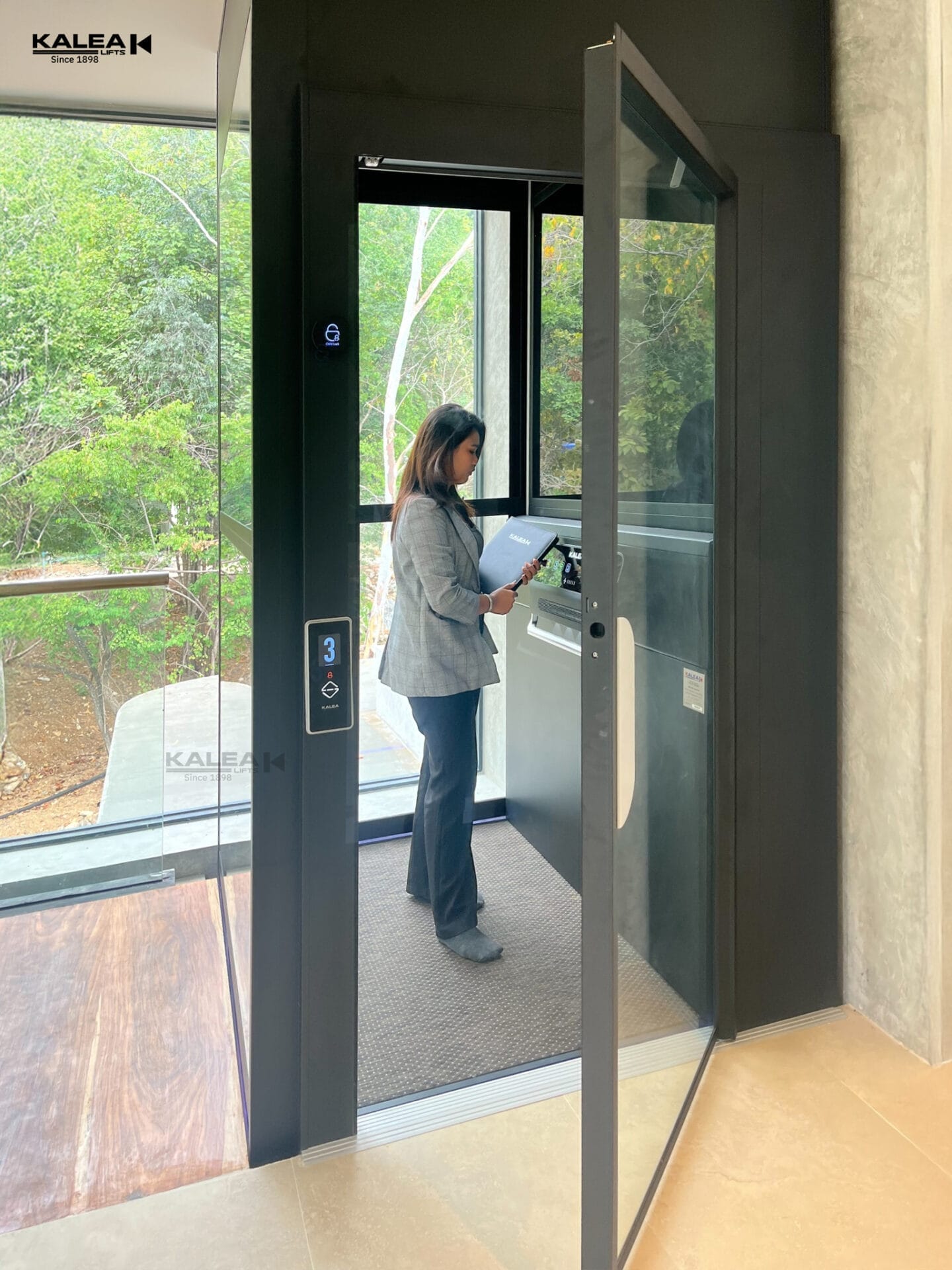 kalea lift k90 home elevator 1 kalea lift k90 home elevator 1