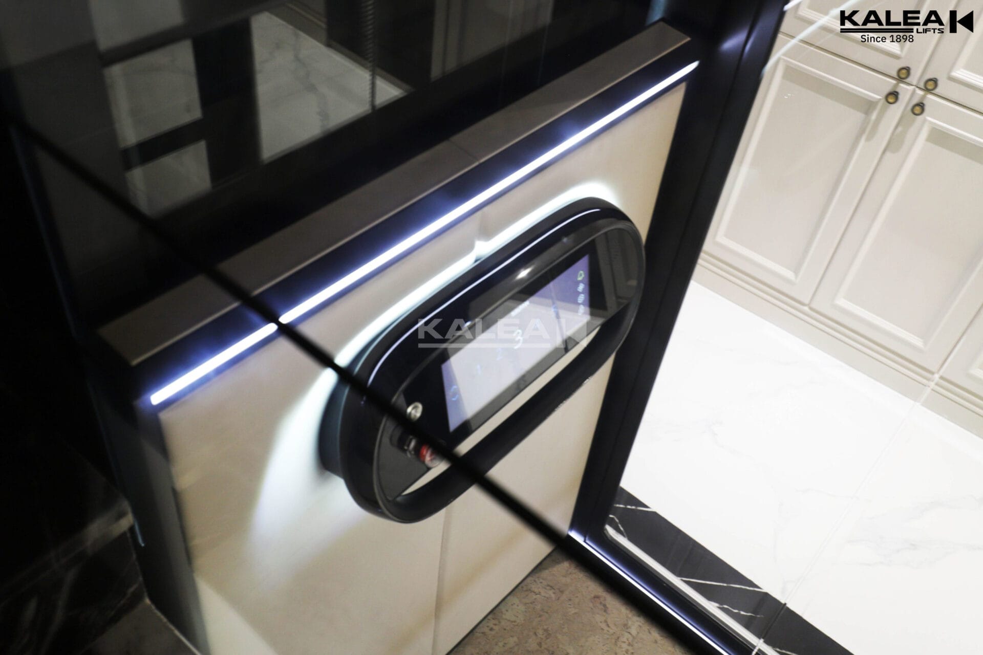 X50 Limited kalea lift 7 X50 Limited kalea lift 7